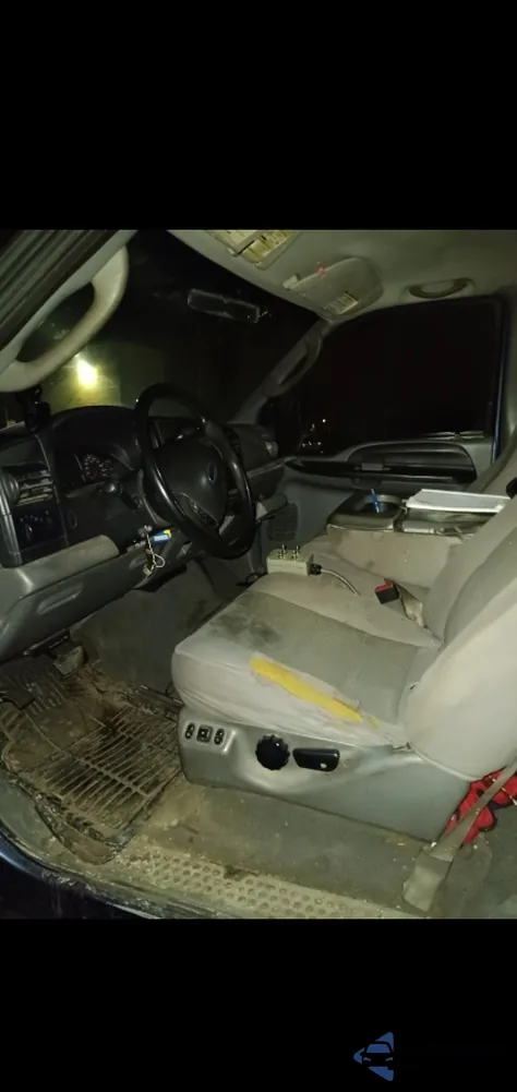 2006 Ford F550 Super Duty from USA, damaged, VIN 1FDAF56P46EC50160